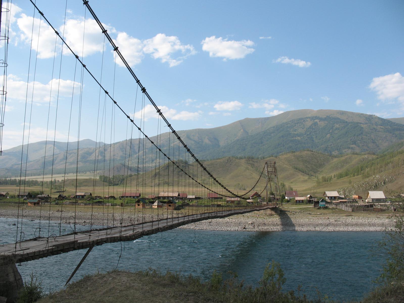 Тюнгур. Мост через Катунь.