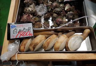 Tsukiji-market-24.jpg